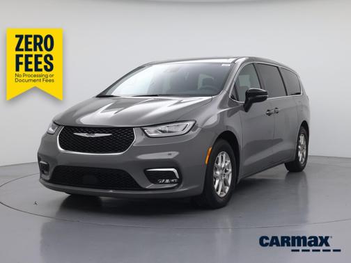 Gray 2025 Chrysler Pacifica Select