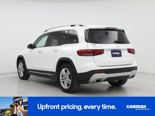 White 2023 Mercedes-Benz GLB 250