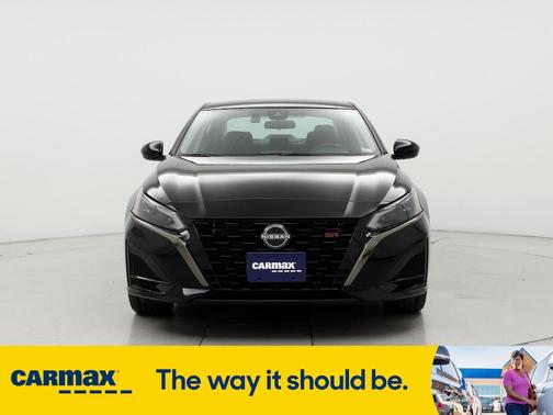 2023 Nissan Altima SR