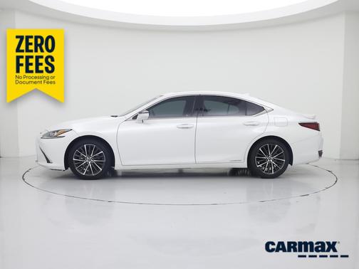 White 2022 Lexus ES 300h