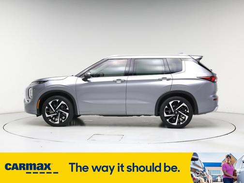 2023 Mitsubishi Outlander SEL