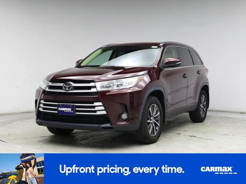 Burgundy 2019 Toyota Highlander XLE
