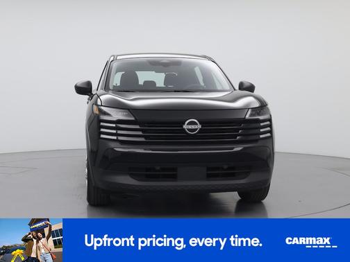 Black 2025 Nissan Kicks S