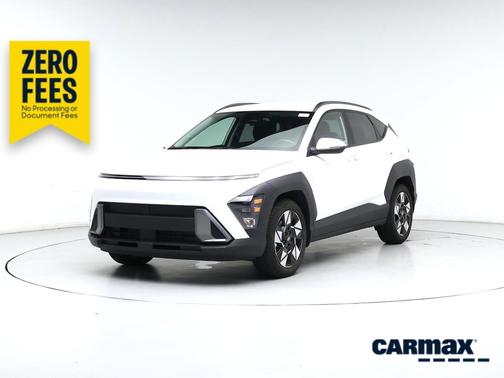 White 2024 Hyundai KONA SEL