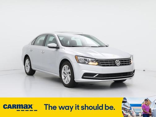 2018 Volkswagen Passat SE