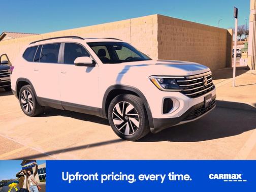 White 2024 Volkswagen Atlas SE w/Tech