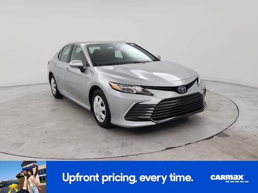 2022 Toyota Camry Hybrid LE
