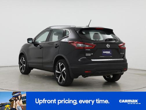 Black 2022 Nissan Rogue Sport SL