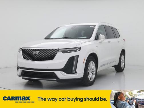 2022 Cadillac XT6 Luxury
