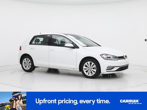 2018 Volkswagen Golf SE