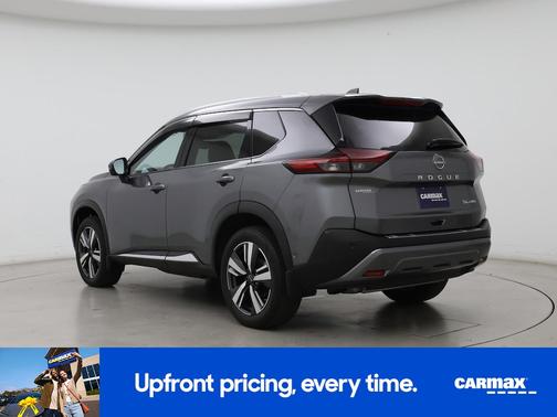 Gray 2023 Nissan Rogue SL