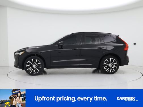 2023 Volvo XC60 B5 Plus Dark Theme