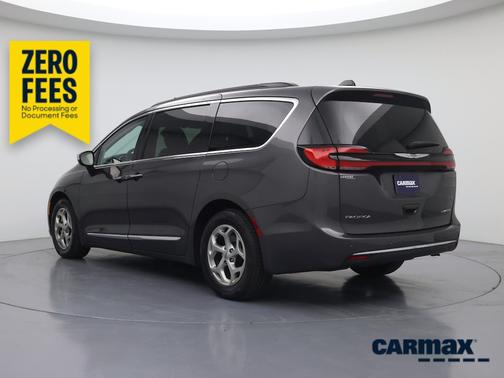 Gray 2023 Chrysler Pacifica Limited