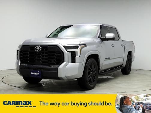 2022 Toyota Tundra SR5