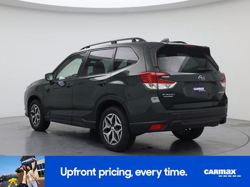 Green 2023 Subaru Forester Premium