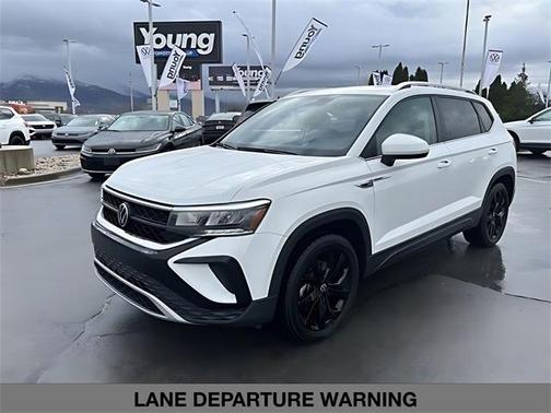 2023 Volkswagen Taos 1.5T SE