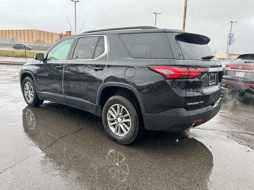 2022 Chevrolet Traverse LT Leather