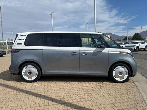 Metro Silver W/Candy White Upper 2025 Volkswagen ID. Buzz 1st Edition