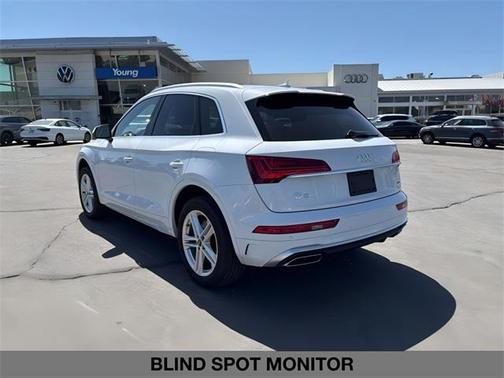 2022 Audi Q5 e 55 S line quattro Premium