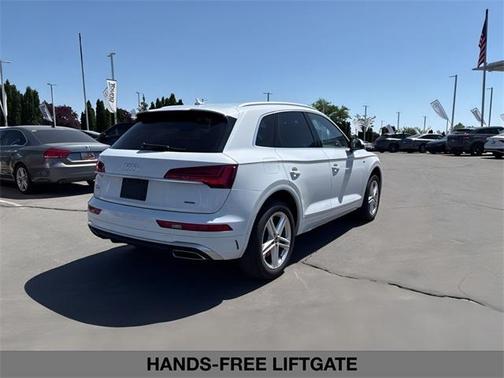 2022 Audi Q5 e 55 S line quattro Premium