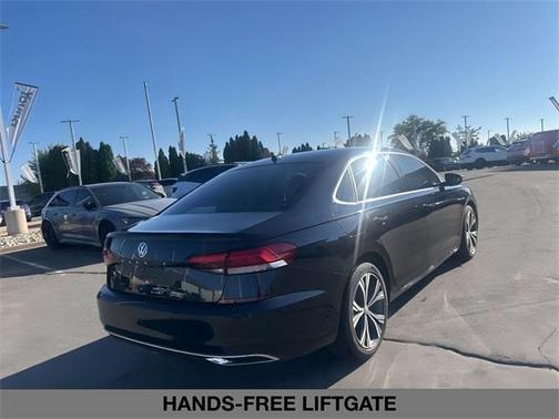 2020 Volkswagen Passat 2.0T SEL