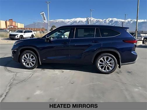 2022 Toyota Highlander Hybrid Limited