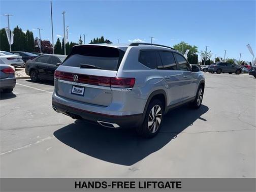 2025 Volkswagen Atlas 2.0T SE