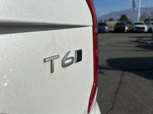 2020 Volvo XC90 T6 Momentum 7 Passenger