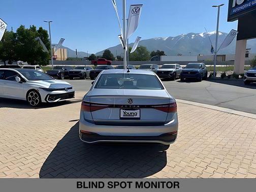 2025 Volkswagen Jetta 1.5T SE