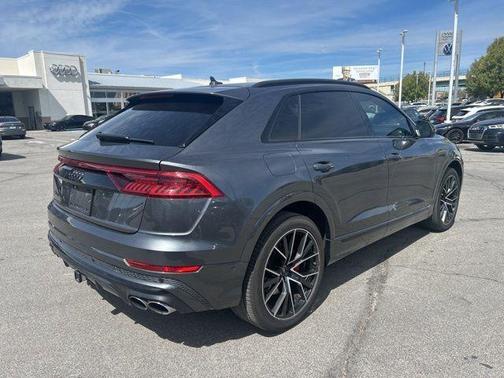 Daytona Gray Pearl Effect 2023 Audi SQ8 4.0T Prestige