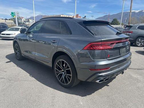 Daytona Gray Pearl Effect 2023 Audi SQ8 4.0T Prestige