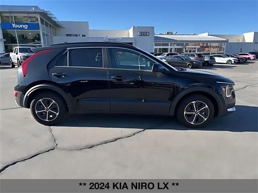 2024 Kia Niro LX