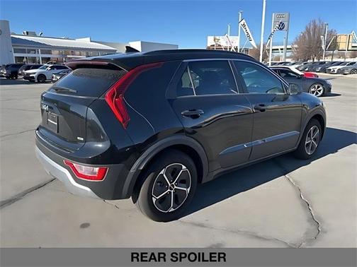 2024 Kia Niro LX