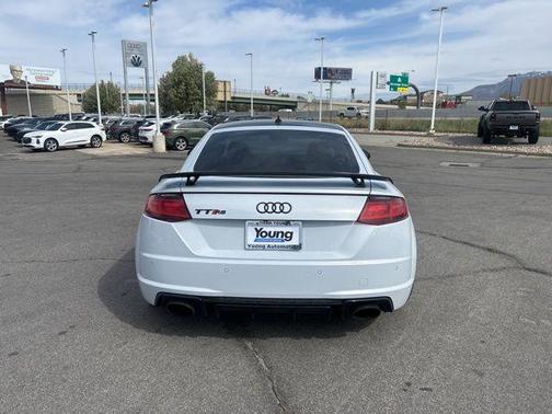 Audi Exclusive Color 2018 Audi TT RS 2.5T