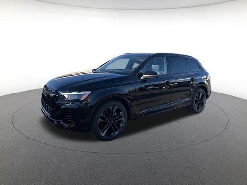 Black 2026 Audi Q7 55 Premium Plus