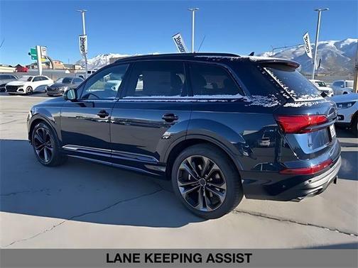 2026 Audi Q7 55 Premium Plus