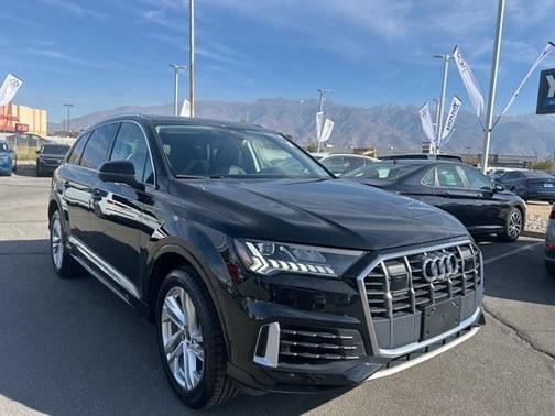 2024 Audi Q7 55 Premium Plus
