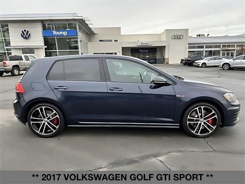 2017 Volkswagen Golf GTI Sport 4-Door
