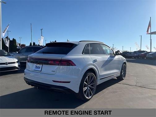 2026 Audi Q8 