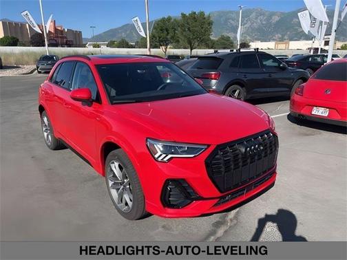 2025 Audi Q3 45 S line Premium