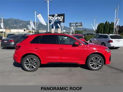 2025 Audi Q3 45 S line Premium