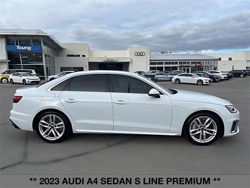 2023 Audi A4 45 S line quattro Premium