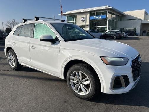 2022 Audi Q5 45 S line quattro Premium