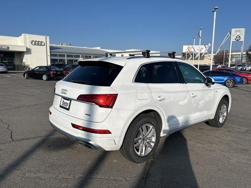 2022 Audi Q5 45 S line quattro Premium