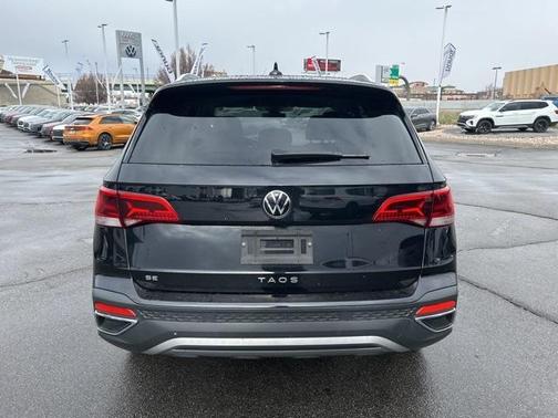 2023 Volkswagen Taos 1.5T SE