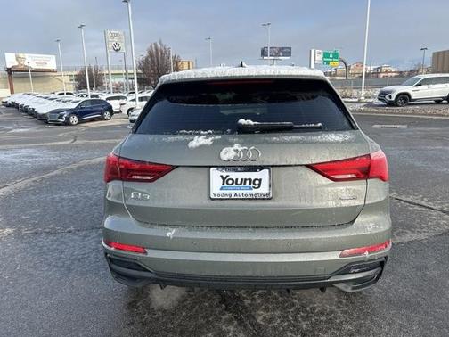 2025 Audi Q3 45 S line Premium