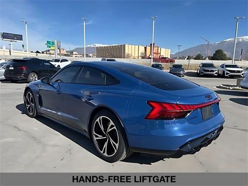 2022 Audi e-tron GT Prestige