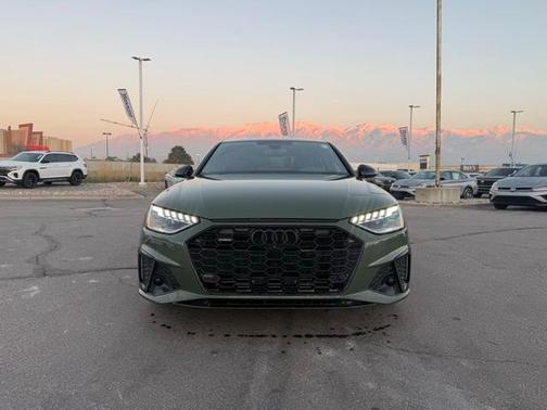 2023 Audi A4 45 S line Premium Plus
