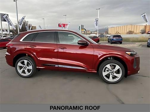 2025 Audi Q5 2.0T quattro Premium