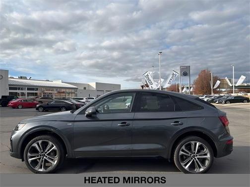 2023 Audi Q5 45 S line Prestige